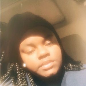 Meet your Posher, Gabrielle